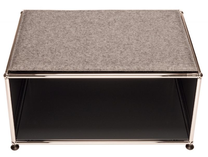 Graues Sitzkissen "Parkhaus Berlin" für USM Haller Möbel, 73,5 x 48,5 cm, komfortable Sitzauflage.